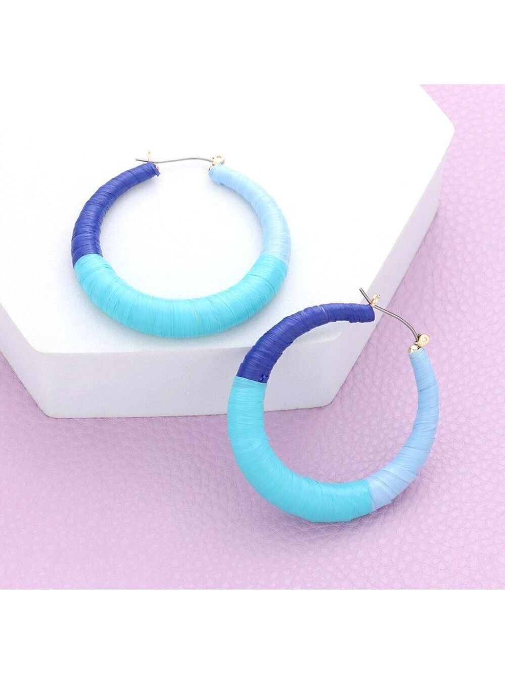 NWT Blue Color Block Raffia‎ Wrapped Hoop Pin Earrings